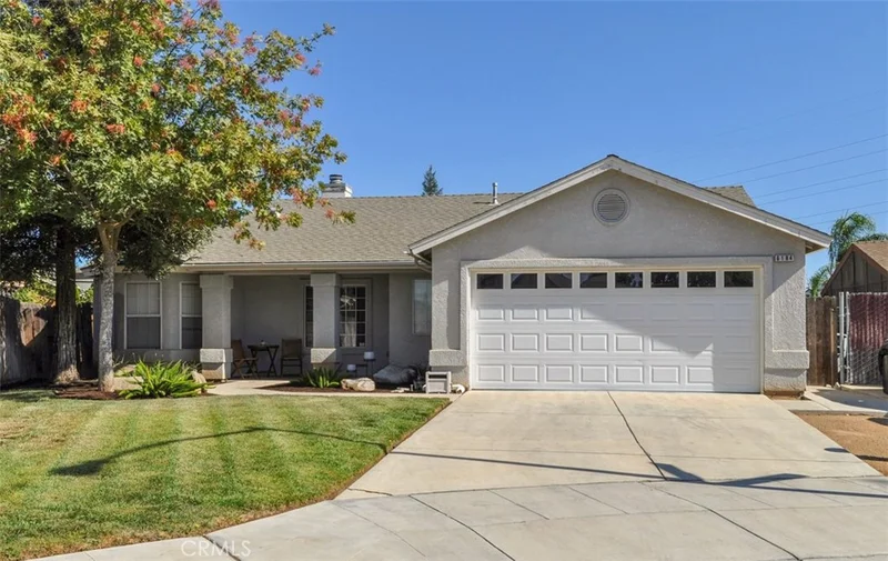 6184 San Carlos, Fresno, CA 93723