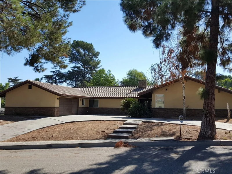 614 Charvers, West Covina, CA 91791