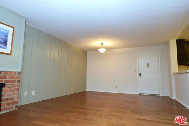 6305 Green Valley #109, Culver City, CA 90230