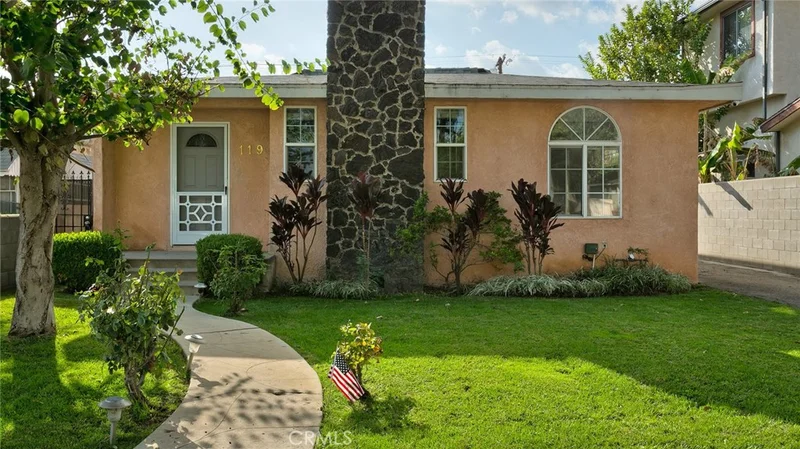119 Naomi, Burbank, CA 91505
