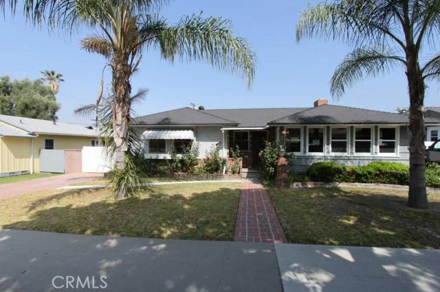 8453 California Avenue, Whittier, CA 90605