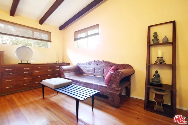 2601 Lake View, Los Angeles, CA 90039