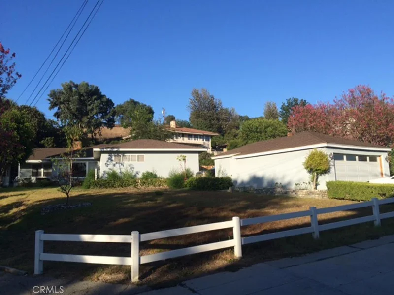 11815 N Circle Drive, Whittier, CA 90601