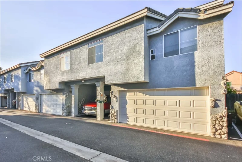 8681 Moody, Cypress, CA 90630