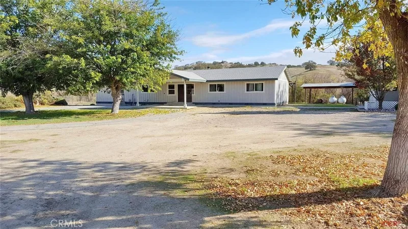 2710 Geneseo, Paso Robles, CA 93446