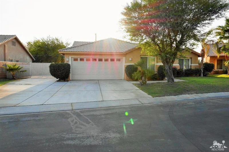 43287 Hemings, Indio, CA 92201