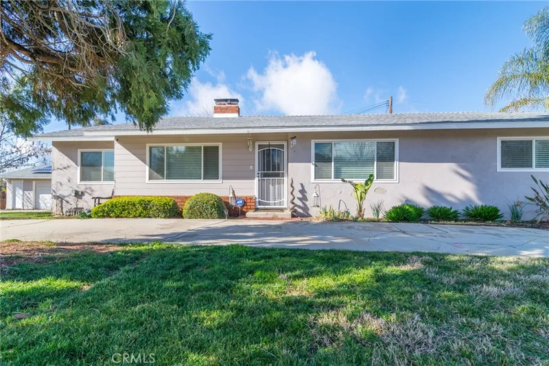 11768 Preston, Yucaipa, CA 92399