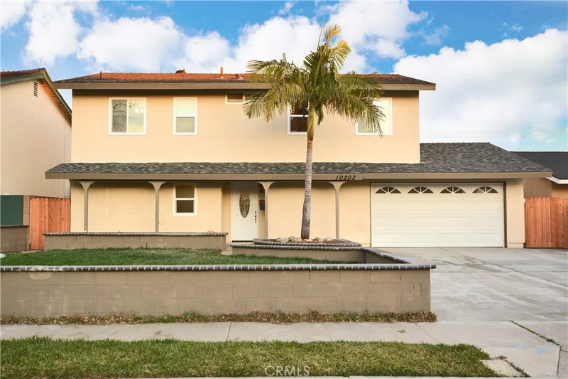 10202 Noel, Cypress, CA 90630