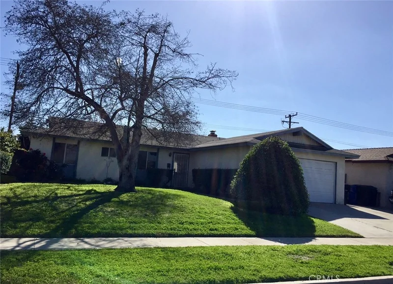 8882 Sapphire, Westminster, CA 92683