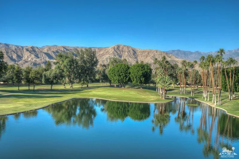 899 Island #412, Rancho Mirage, CA 92270