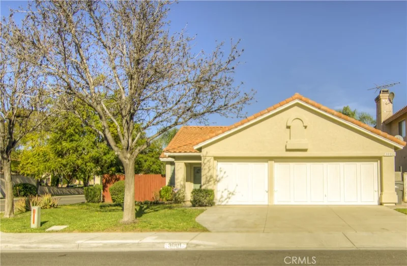 3001 Hampshire, Corona, CA 92879