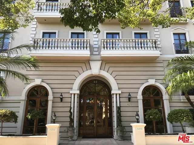425 Maple #305, Beverly Hills, CA 90210