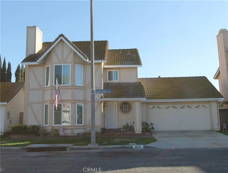 8632 Rancho Vista, Paramount, CA 90723