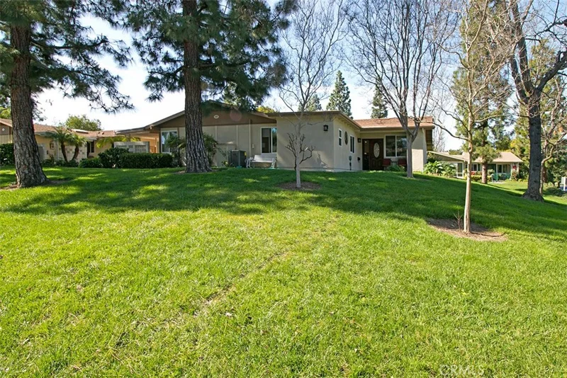 551 Via Estrada #E, Laguna Woods, CA 92637