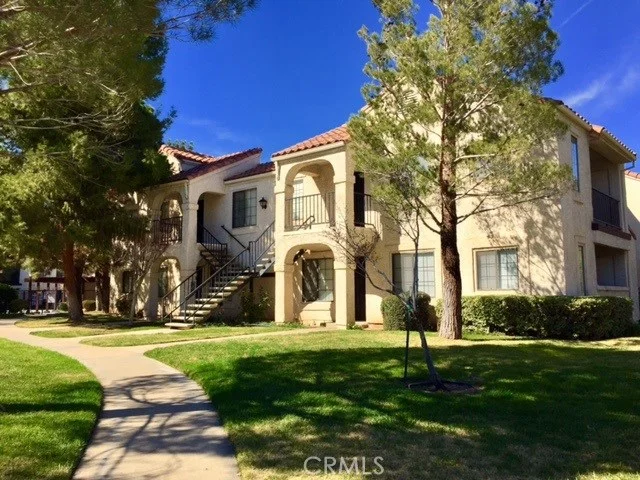 2554 Olive #63, Palmdale, CA 93550