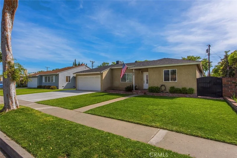 630 Knepp, Fullerton, CA 92832