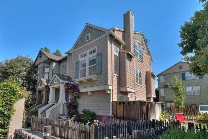 1035 Fuller, Sunnyvale, CA 94086