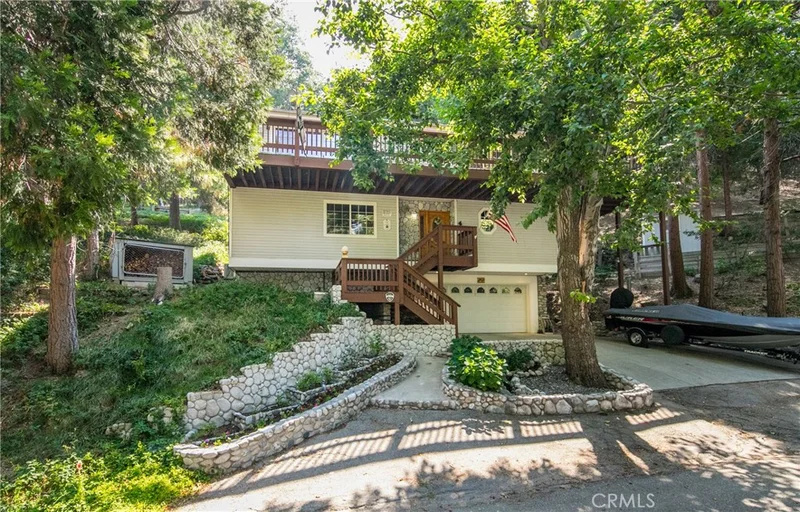 620 Acacia, Crestline, CA 92325