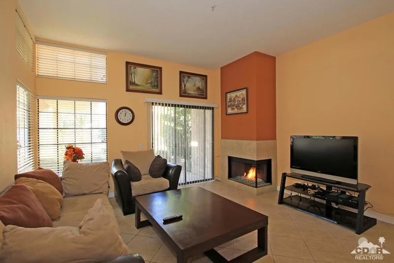 2601 Broadmoor #57, Palm Springs, CA 92264