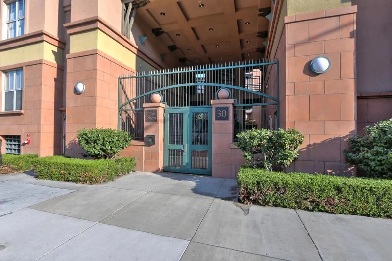 30 E Julian Street 307, San Jose, CA 95112