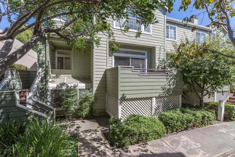 1151 La Rochelle #G, Sunnyvale, CA 94089