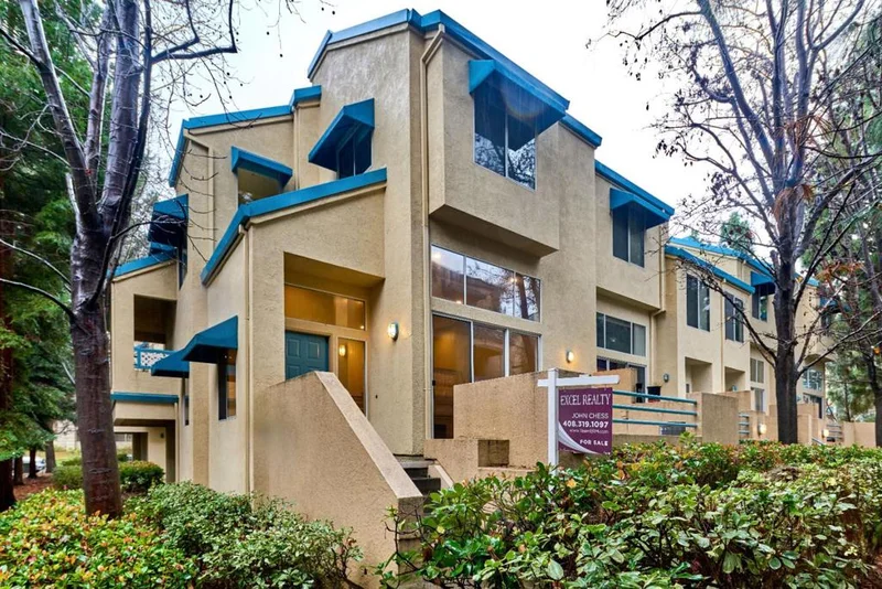 426 Galleria #8, San Jose, CA 95134