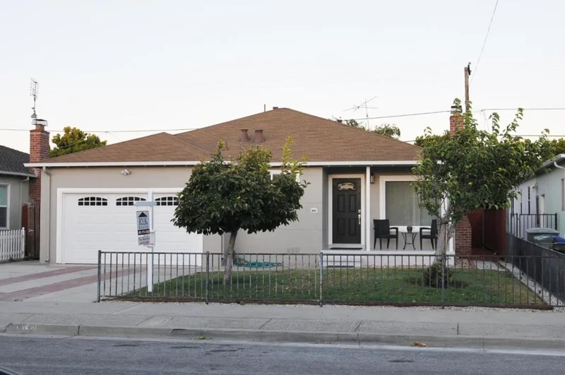 1018 Essex, Sunnyvale, CA 94089