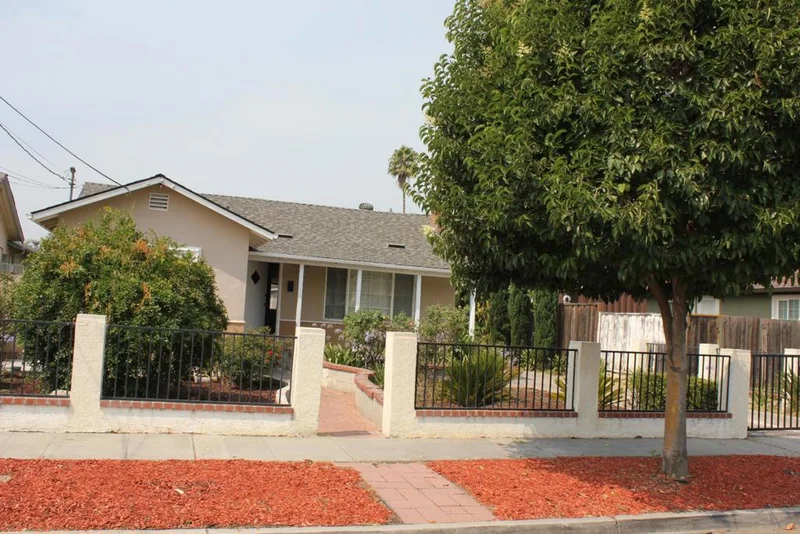 125 Magellan, San Jose, CA 95116
