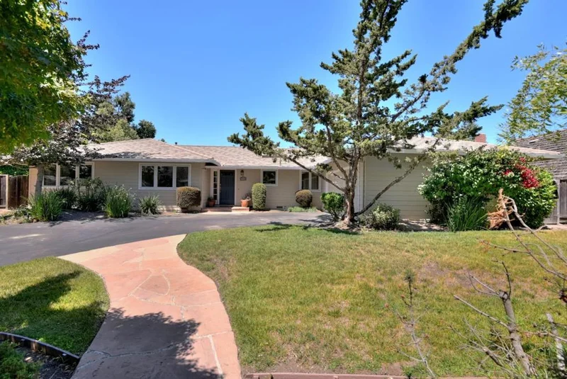 18797 Westview Drive, Saratoga, CA 95070