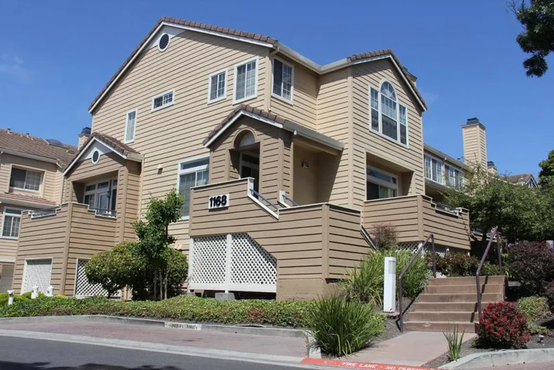 1168 La Rochelle #B, Sunnyvale, CA 94089