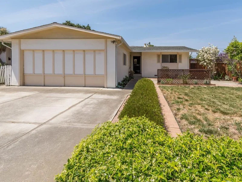 10 Wayne Court, Redwood City, CA 94063
