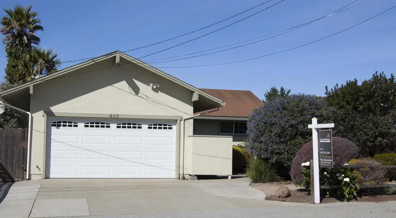 465 Terrace Avenue, Moss Beach, CA 94038