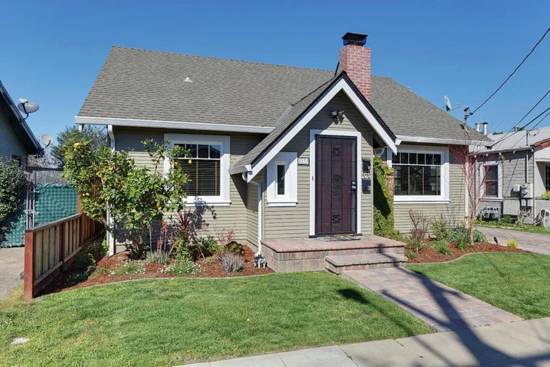 2273 Bailey, San Jose, CA 95128