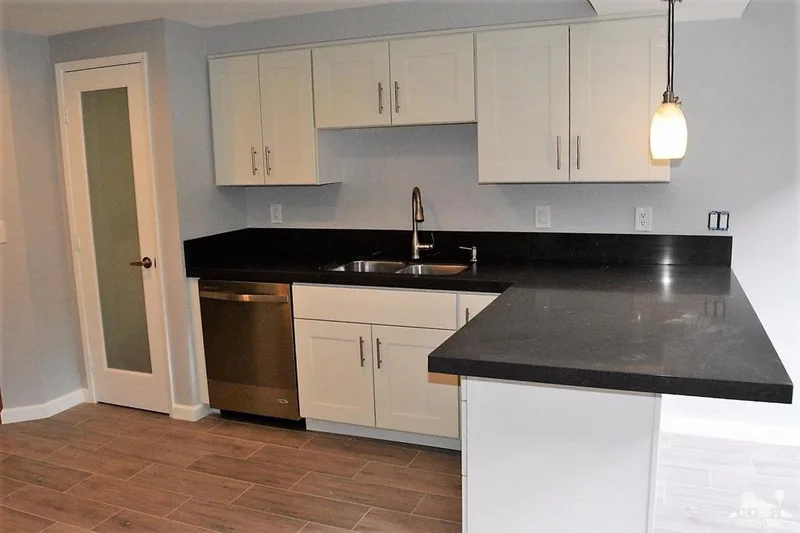 869 Village Square North, Palm Springs, CA 92262