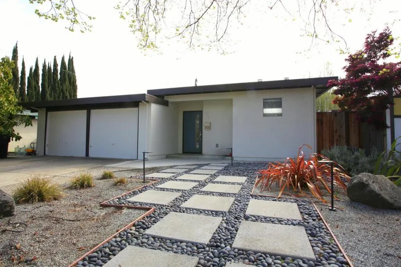 271 Woodhams, Santa Clara, CA 95051