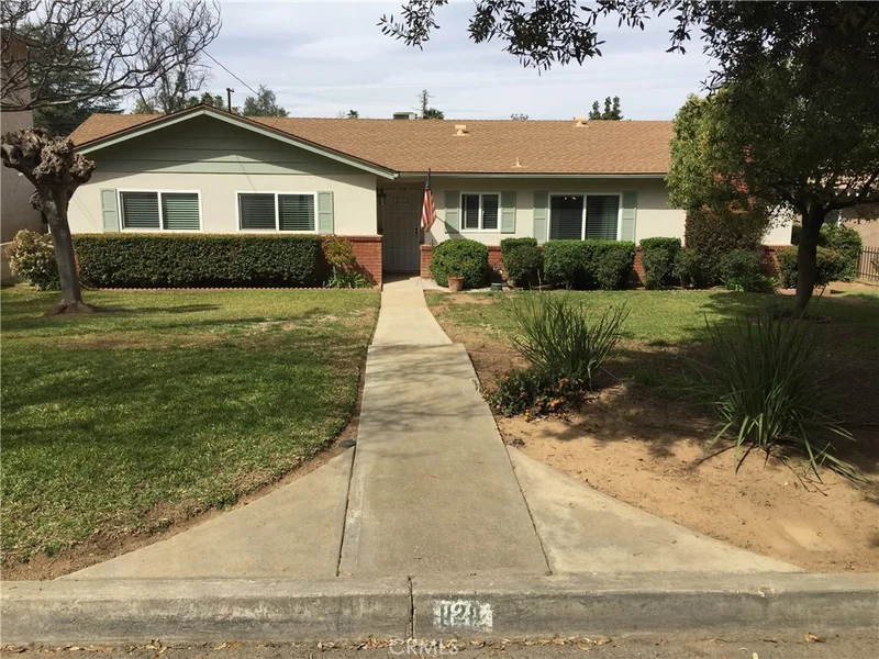 1128 Crescent, Redlands, CA 92373