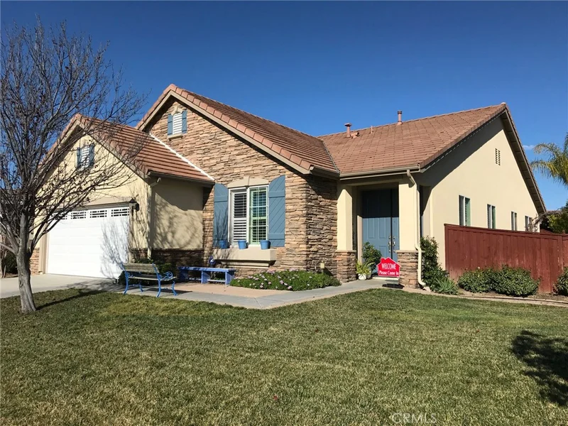 30150 Iron Horse, Murrieta, CA 92563