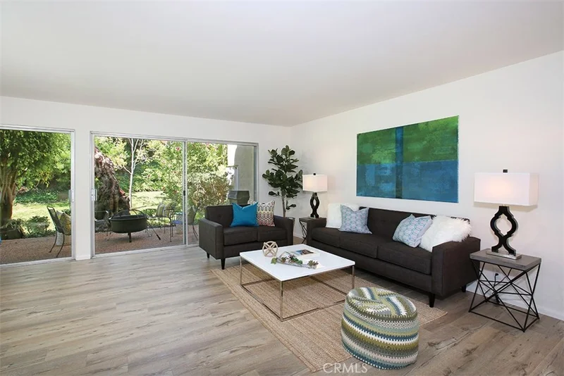 300 Otero, Newport Beach, CA 92660