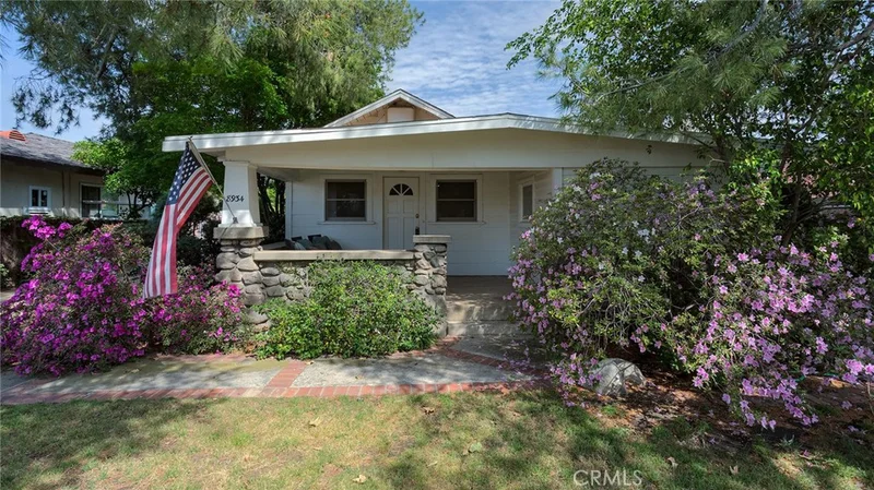 8934 Helen Avenue, Sun Valley, CA 91352