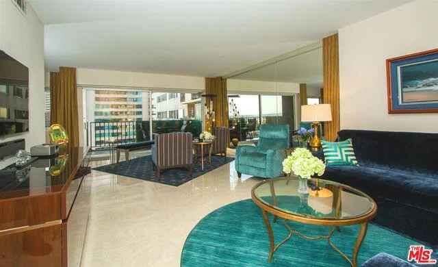 10450 Wilshire #10C, Los Angeles, CA 90024