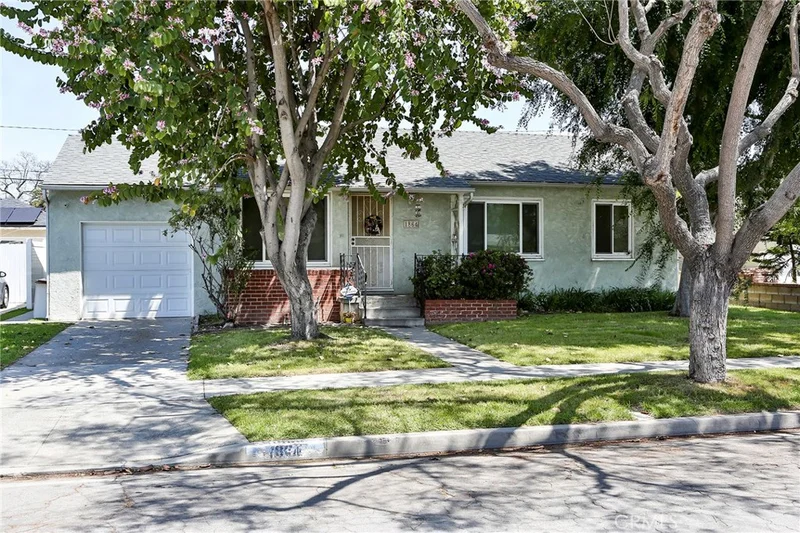 1864 Marber Ave, Long Beach, CA 90815