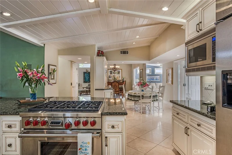 11362 Martha Ann, Rossmoor, CA 90720