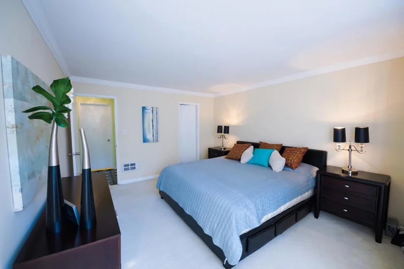 1051 Beach Park #204, Foster City, CA 94404