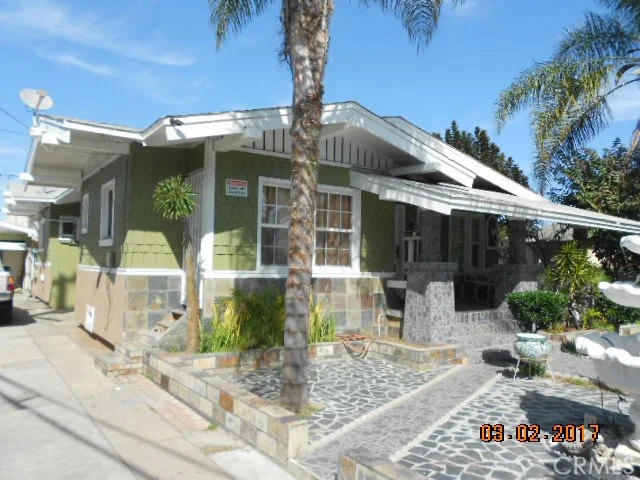 23 55th, Long Beach, CA 90805