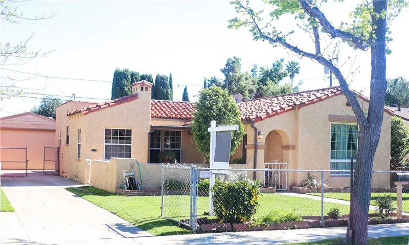 626 Harps, San Fernando, CA 91340