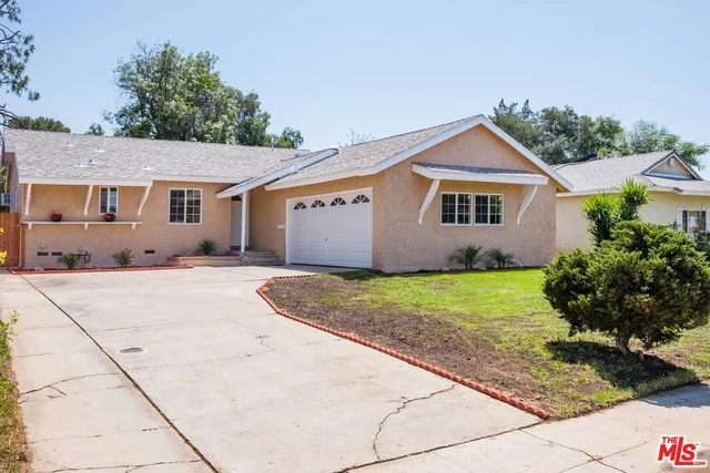 12272 Remington, Pacoima, CA 91331
