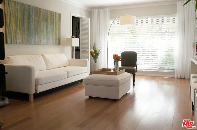 8729 Shoreham #3, West Hollywood, CA 90069
