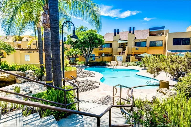 25761 Le Parc #60, Lake Forest, CA 92630