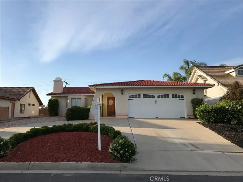 29989 Windward, Canyon Lake, CA 92587