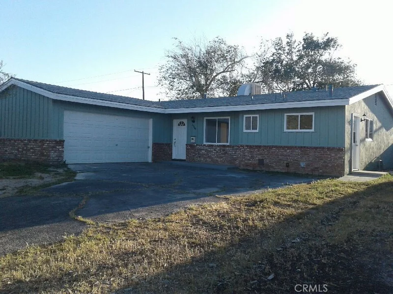 45443 3rd, Lancaster, CA 93535